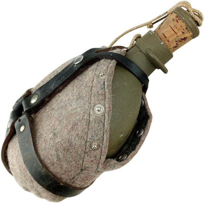 Czech Army M60 Canteen - Cork Lid - Czech Army Surplus - Canteens & Bottles