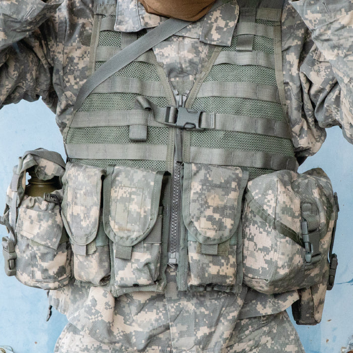 USGI MOLLE II M4 Pouch - US Army Surplus - Magazine Pouches