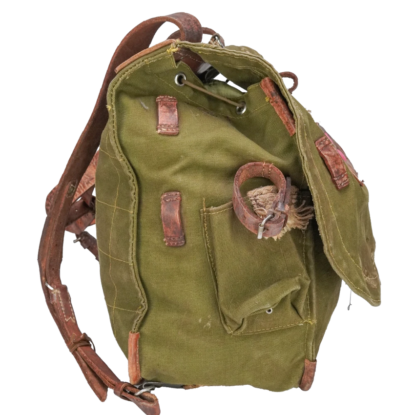 Modified Romanian Canvas Rucksack, Item 2