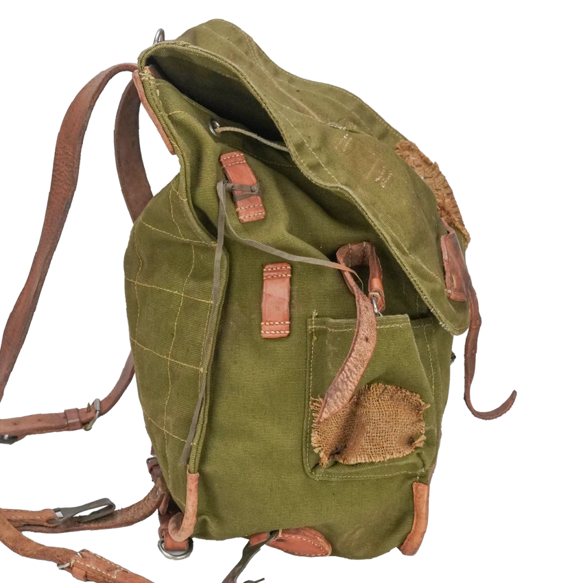 Modified Romanian Canvas Rucksack, Item 3
