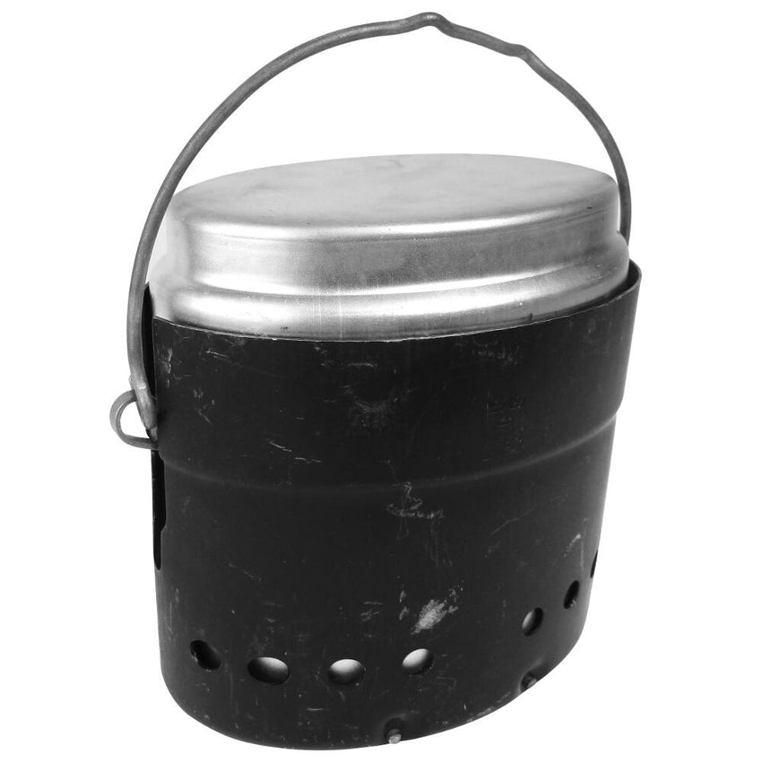 Swedish Army Cooker with Mess Kit